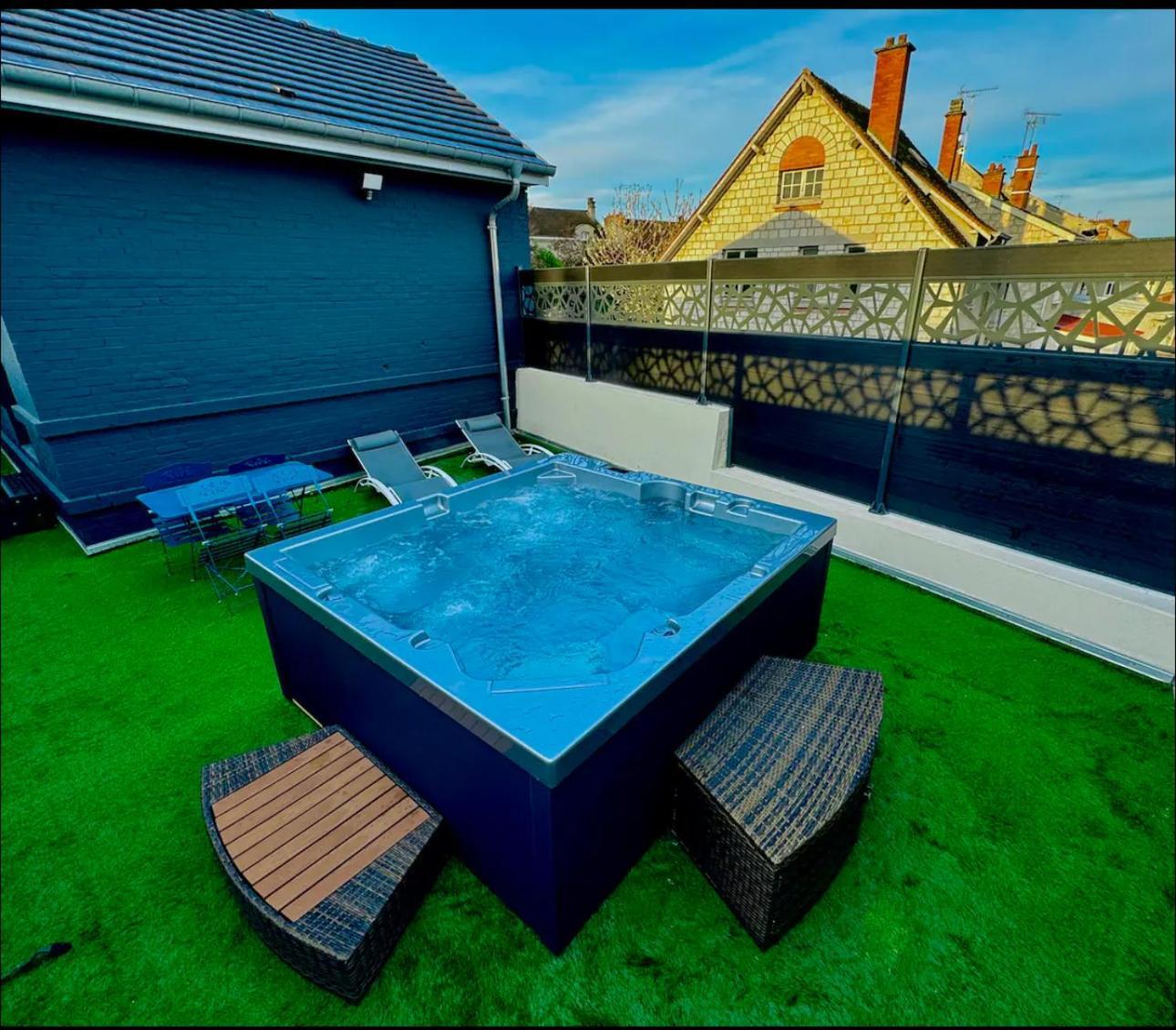 La Maison Du Faubourg Jacuzzi Vitry-le-François Kültér fotó